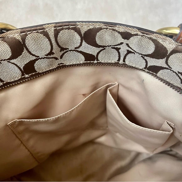 Coach Signature Vintage Tote Bag - Picture 13 of 14